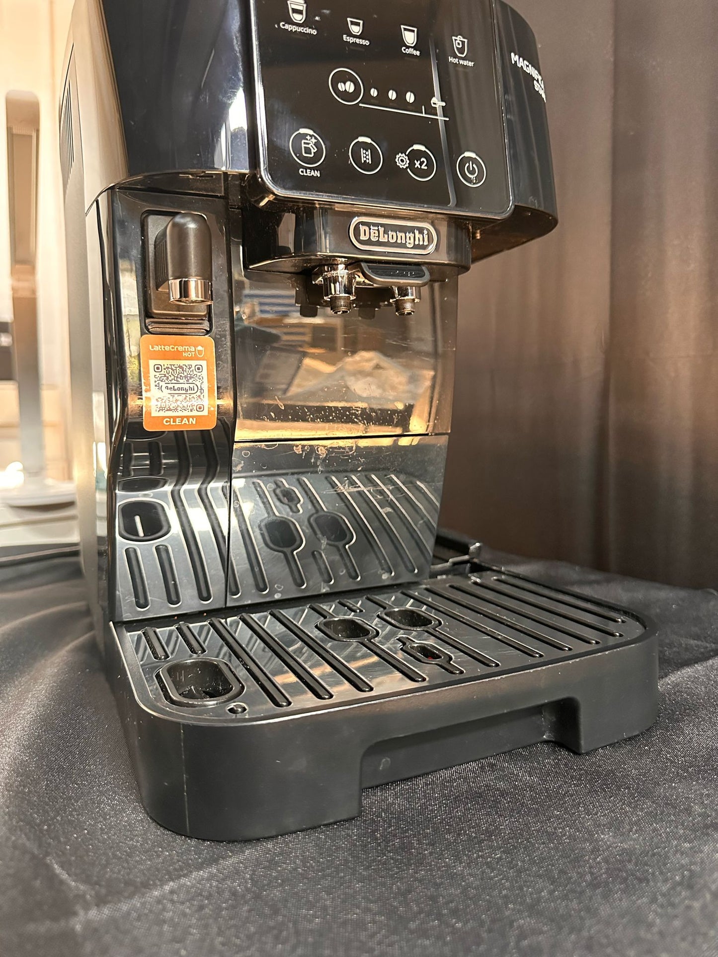 Macchina Caffè Automatica DeLonghi Magnifica Start ECAM220.60.B Nera - USATA Senso.it | Boutique Online